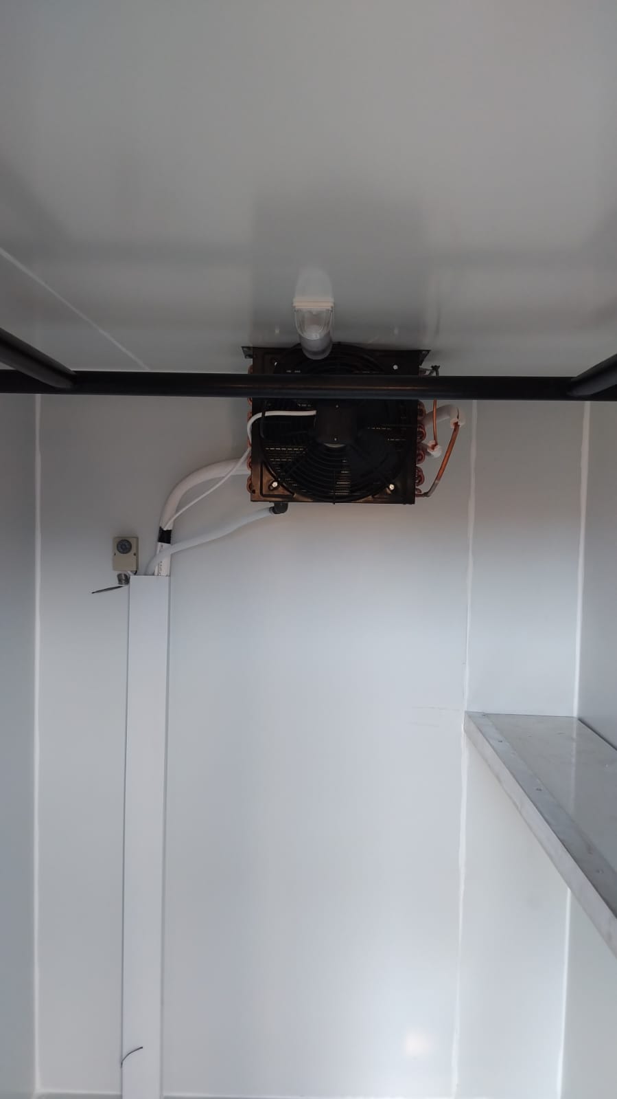 Cold-room interior — evaporator & thermostat